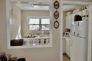 245 Unquowa Rd, Fairfield, CT 06824 - Photo 10