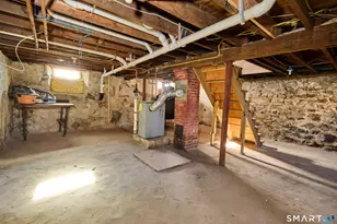 121 Johnson St, Naugatuck, CT 06770 - Photo 24