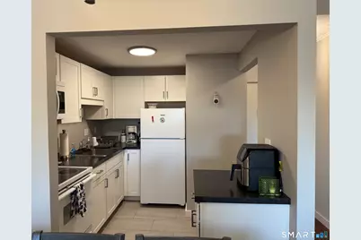 1700 Broadbridge Avenue #B17, Stratford, CT 06614 - Photo 4