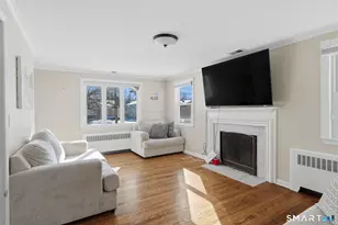 16 Clarendon Ave, West Hartford, CT 06110 - Photo 6