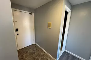 958 Wethersfield Ave, Hartford, CT 06114 - Photo 2