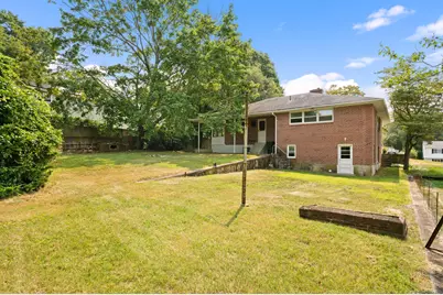 57 Farmington Avenue, New London, CT 06320 - Photo 24