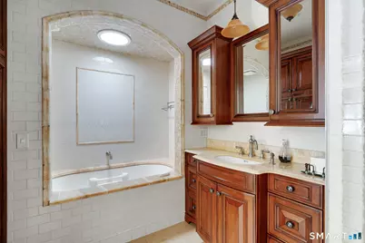 22 Fieldstone Court #22, North Haven, CT 06473 - Photo 18