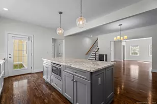 67 Boston Post Rd, Madison, CT 06443 - Photo 8