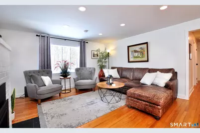 456 Plainville Avenue, Farmington, CT 06085 - Photo 8