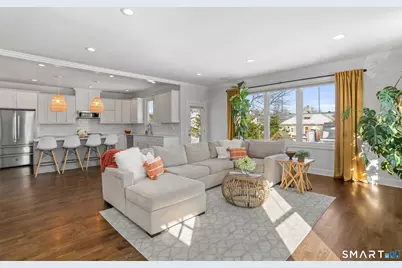 117 Forest Avenue #117, Fairfield, CT 06824 - Photo 4