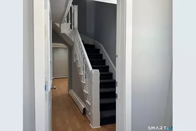 299 Linnmoore Street, Hartford, CT 06106 - Photo 8