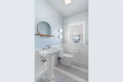 35 Point Lookout, Milford, CT 06460 - Photo 18