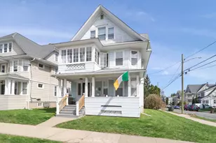 356 Midland St, Bridgeport, CT 06605 - Photo 2