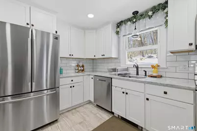 10 Buttercup Lane, Ledyard, CT 06335 - Photo 10