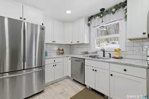 10 Buttercup Ln, Ledyard, CT 06335 - Photo 10