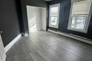 92 Chadwick Ave, Hartford, CT 06106 - Photo 4