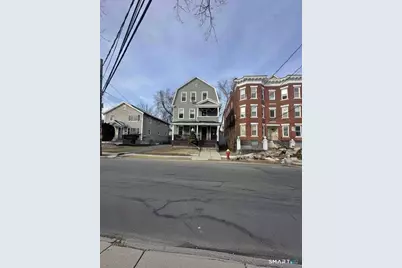 92 Chadwick Avenue, Hartford, CT 06106 - Photo 1