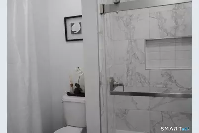 171 Pequonnock Street #3rd FL, Bridgeport, CT 06604 - Photo 16