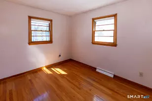 32 Cedar Ln, Montville, CT 06382 - Photo 16