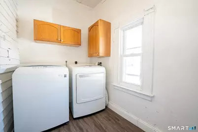 121 Hawthorne Avenue, Derby, CT 06418 - Photo 4