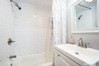 121 Hawthorne Avenue, Derby, CT 06418 - Photo 12