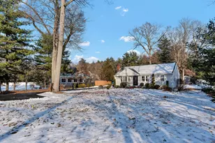 1815 New Britain Ave, Farmington, CT 06032 - Photo 2