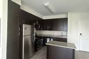 120A Towne St, Stamford, CT 06902 - Photo 10