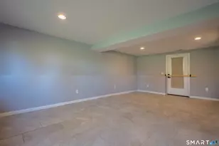 825 Maple Hill Rd, Naugatuck, CT 06770 - Photo 18