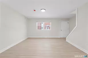 75 Saltonstall Pkwy, East Haven, CT 06512 - Photo 4