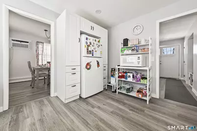 41 Sunnybrook Bend, Waterbury, CT 06708 - Photo 12