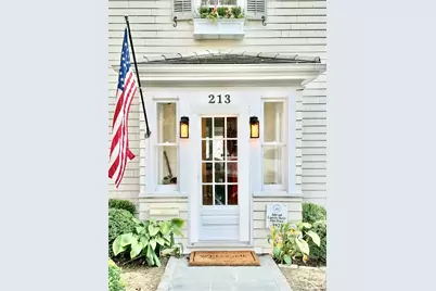 213 Rowayton Avenue, Norwalk, CT 06853 - Photo 2