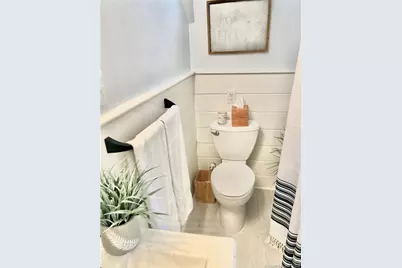 213 Rowayton Avenue, Norwalk, CT 06853 - Photo 20