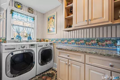 9 Perkins Road, Woodbridge, CT 06525 - Photo 18