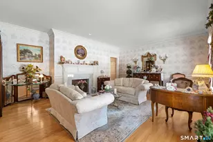 9 Perkins Rd, Woodbridge, CT 06525 - Photo 8