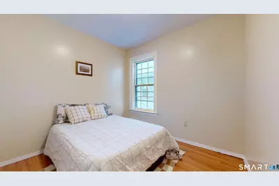 24 Madison Street, Hartford, CT 06106 - Photo 12