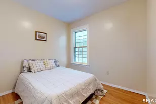 24 Madison St, Hartford, CT 06106 - Photo 12