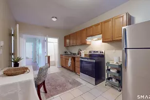 24 Madison St, Hartford, CT 06106 - Photo 4