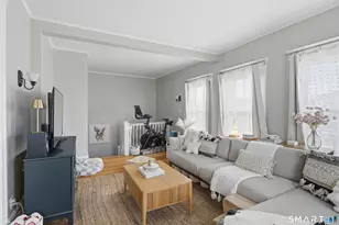 186 Arnoldale Rd, West Hartford, CT 06119 - Photo 1