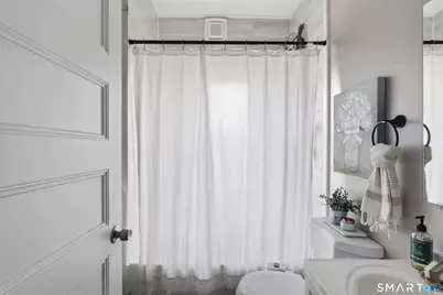 186 Arnoldale Road, West Hartford, CT 06119 - Photo 12