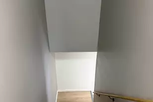 138 Maple St, Winchester, CT 06098 - Photo 10