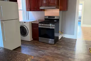 117 Shultas St, Hartford, CT 06114 - Photo 1