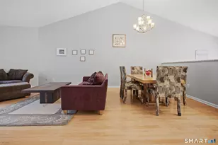 200 Castlewood Dr, Bloomfield, CT 06002 - Photo 14