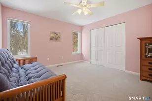 200 Castlewood Dr, Bloomfield, CT 06002 - Photo 30