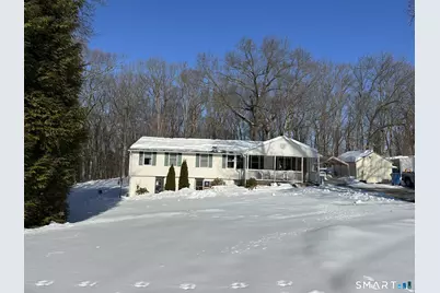 215 Spring Street, Manchester, CT 06040 - Photo 2