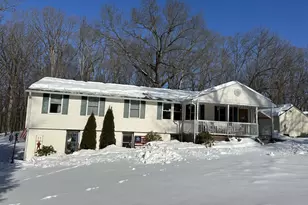 215 Spring St, Manchester, CT 06040 - Photo 4