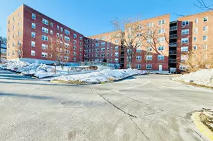 54 W North St, Stamford, CT 06902 - Photo 18