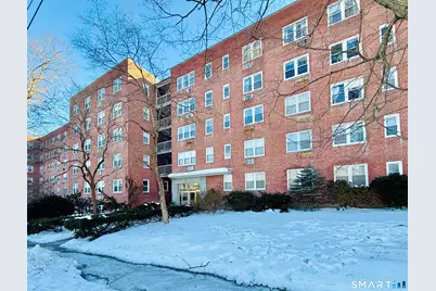 54 W North Street #105, Stamford, CT 06902 - Photo 2