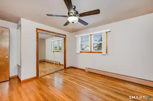 128 Auburn St, Stratford, CT 06614 - Photo 14