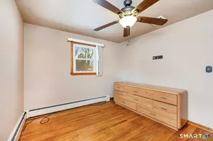 128 Auburn St, Stratford, CT 06614 - Photo 10