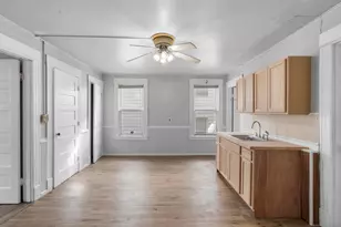 73 South St, Waterbury, CT 06706 - Photo 26