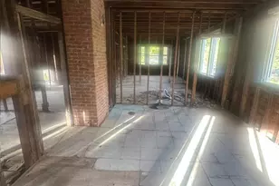 59 Mansfield St, Hartford, CT 06112 - Photo 12