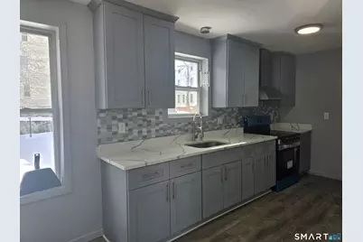 46 Ward Street, Waterbury, CT 06704 - Photo 2