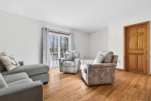 214 Alps Rd, Branford, CT 06405 - Photo 14