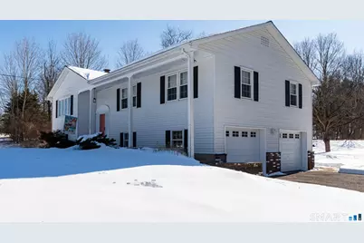 1039 Durham Road, Wallingford, CT 06492 - Photo 2